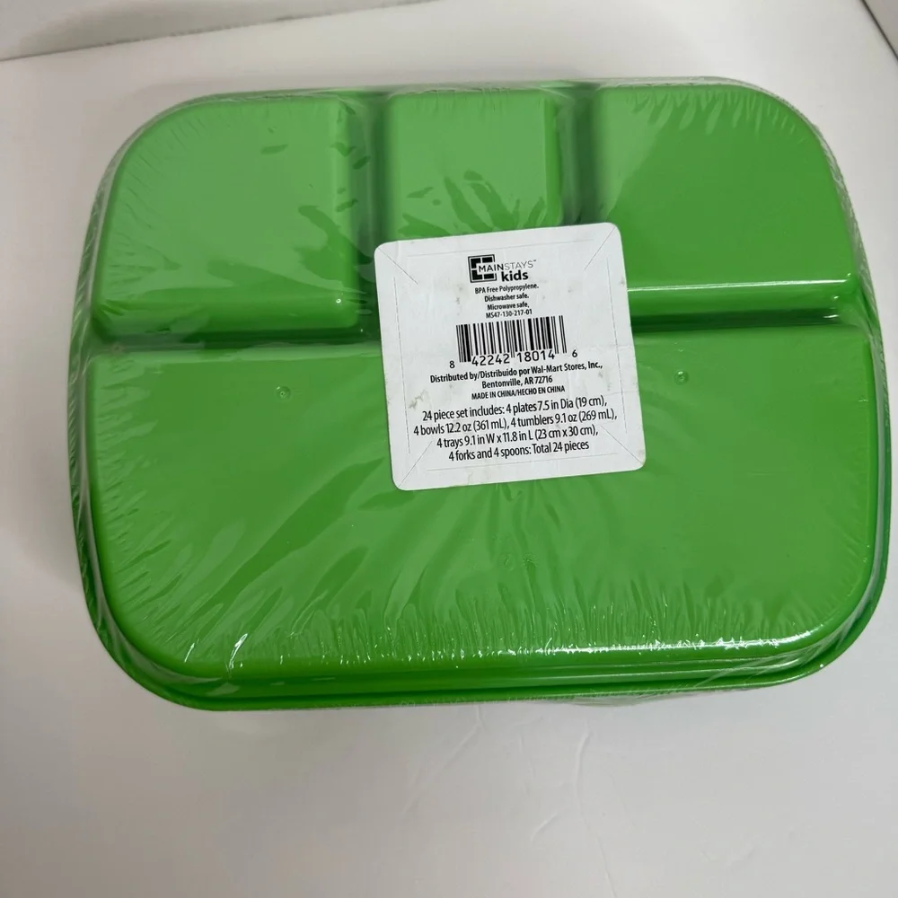 Mainstays Kids Vibrant Tableware Set